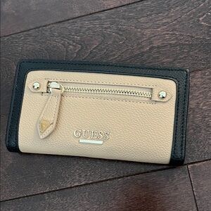 Y2K Guess Wallet